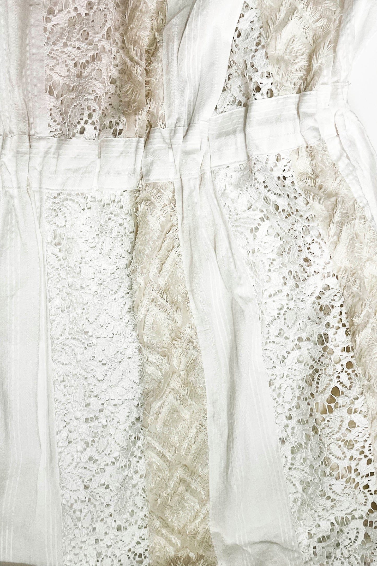 Jacquard and Lace mixed blouse