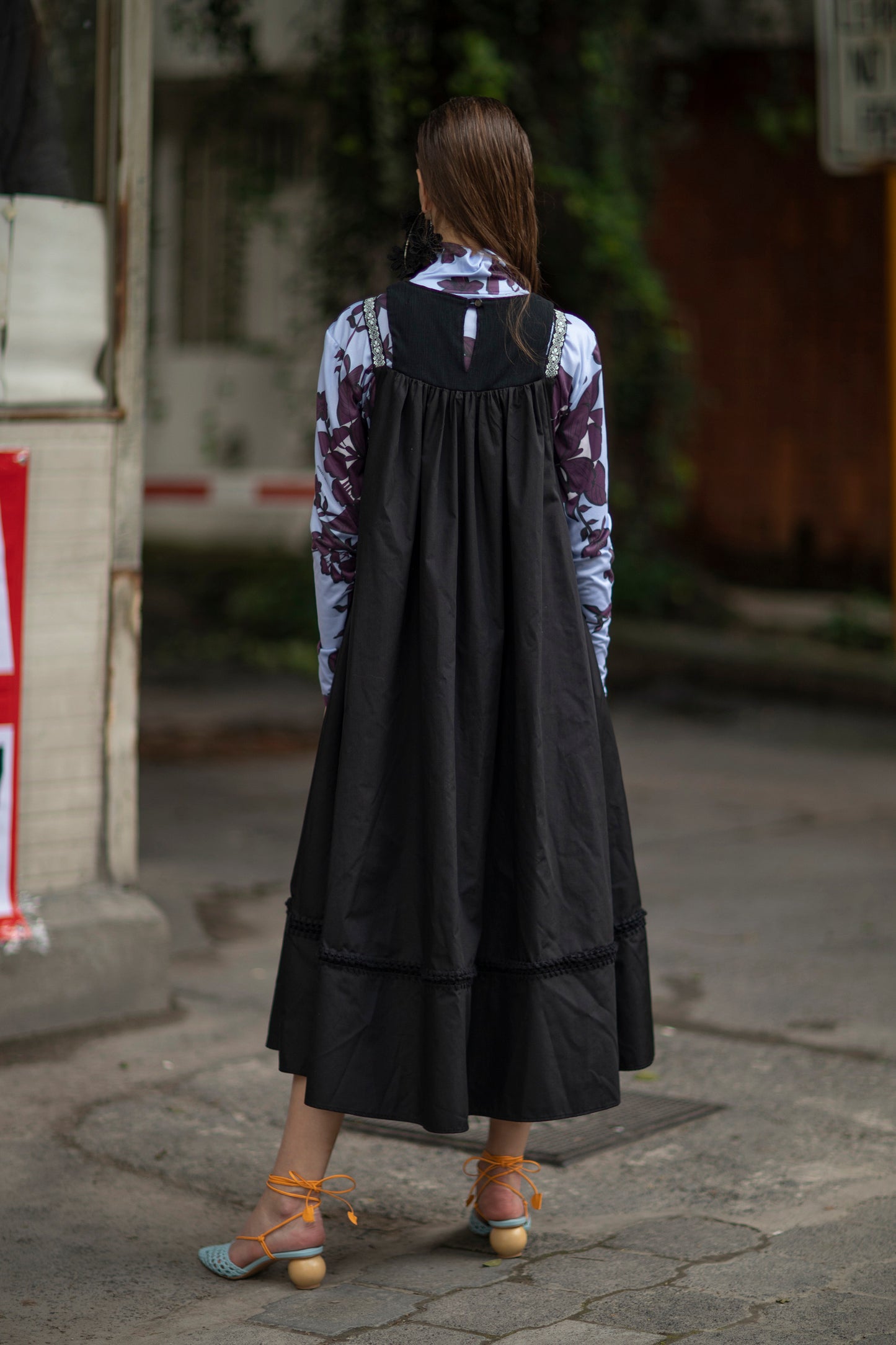 Hand knit linking detailed circle dress