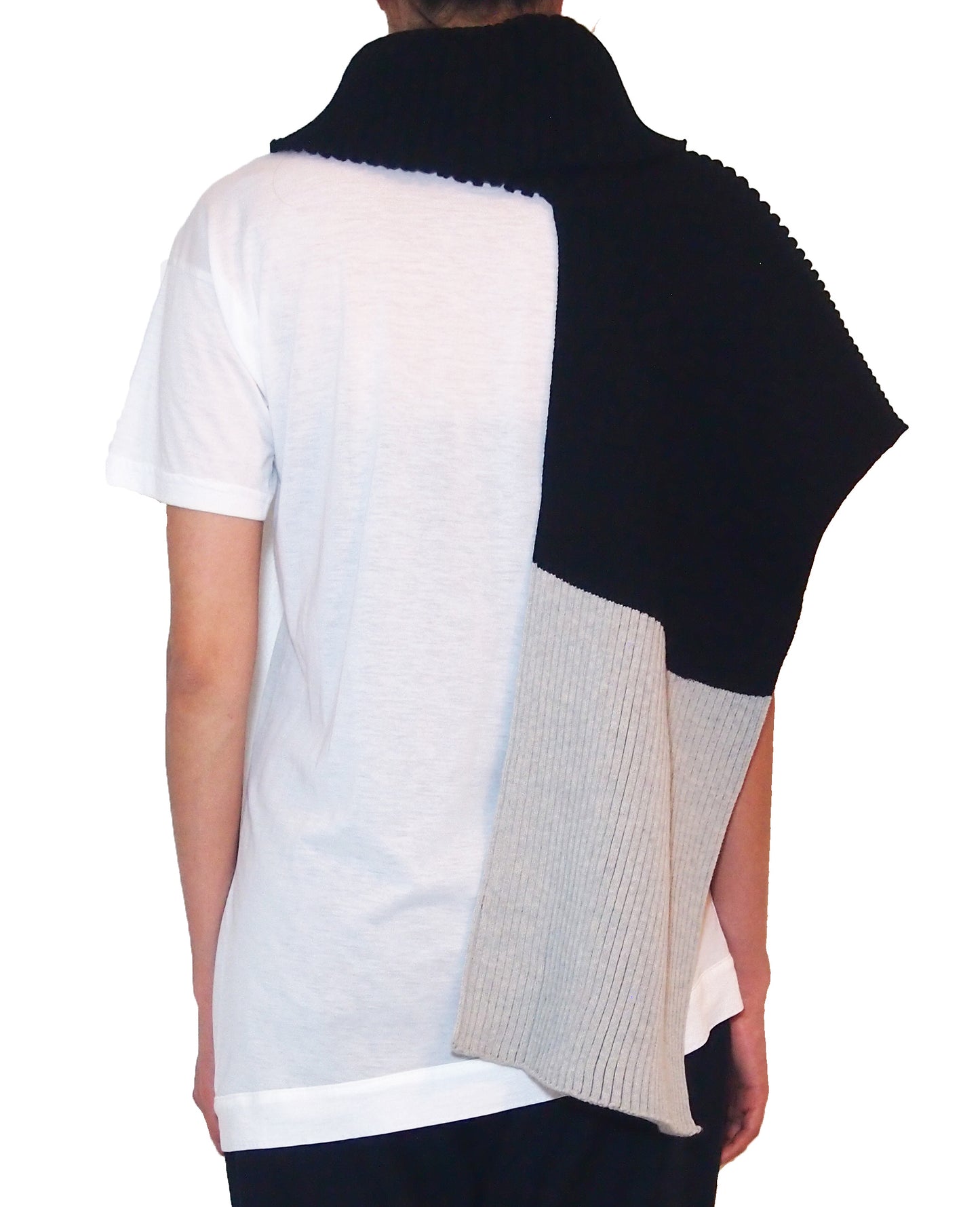 Turtle-neck inset scarf